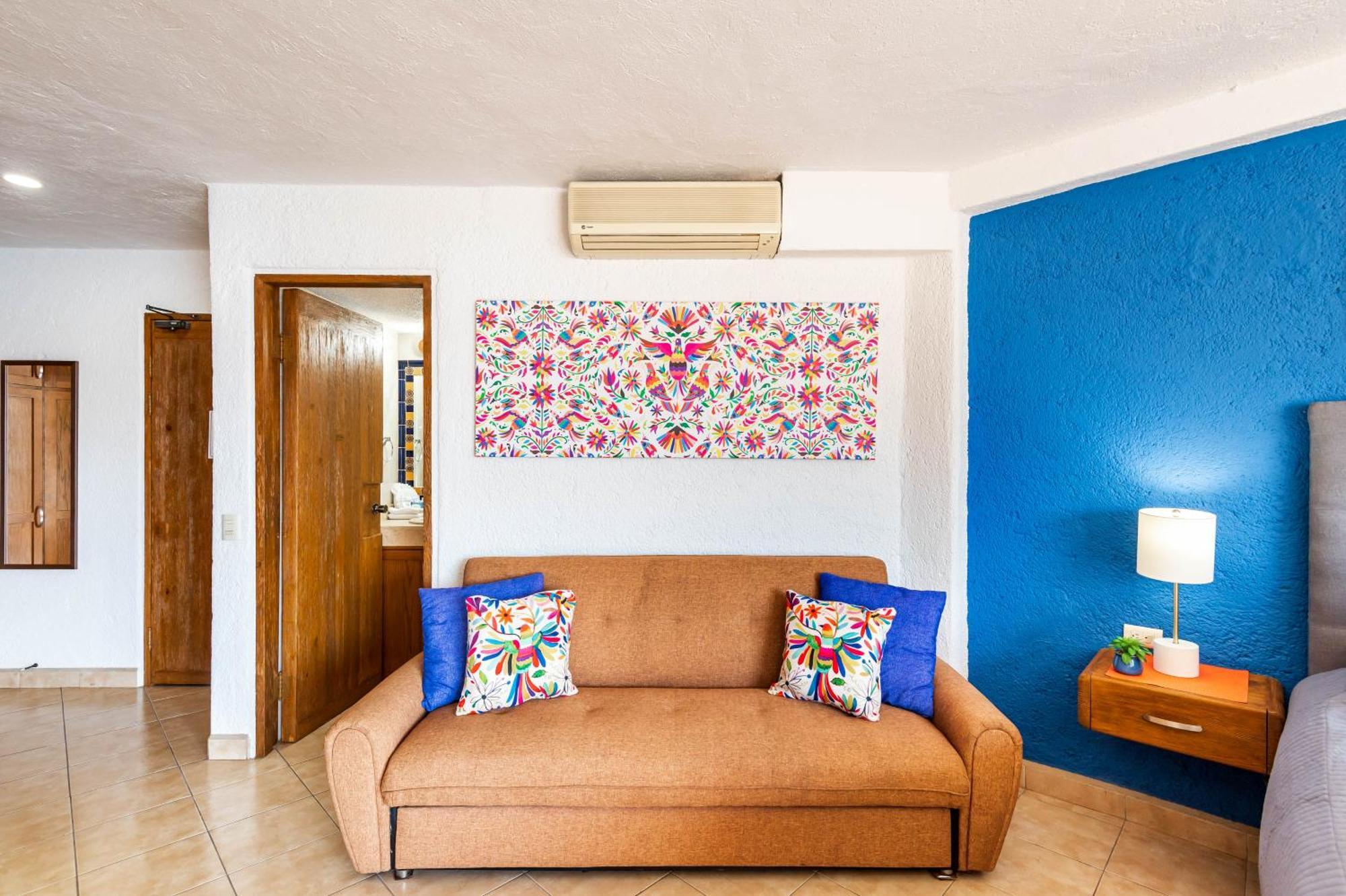 Marina Cabo Plaza Town & Beach Condos Кабо Сан Лукас Екстериор снимка